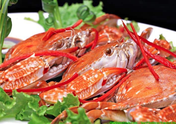 Bạn c&oacute; biết v&igrave; sao ghẹ H&agrave;m Ninh lại trở th&agrave;nh thực đơn số 1 mỗi khi đi du  lịch Ph&uacute; Quốc?